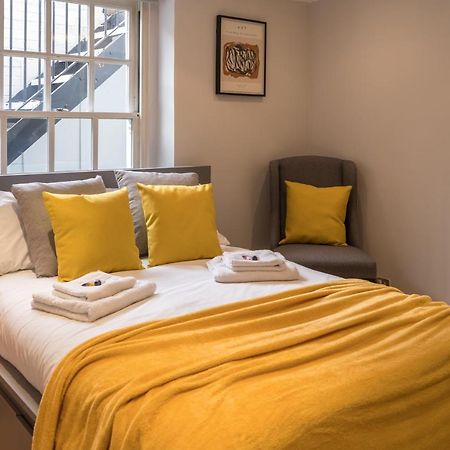 런던 Camden Luxury Flat With Private Patio 아파트 외부 사진