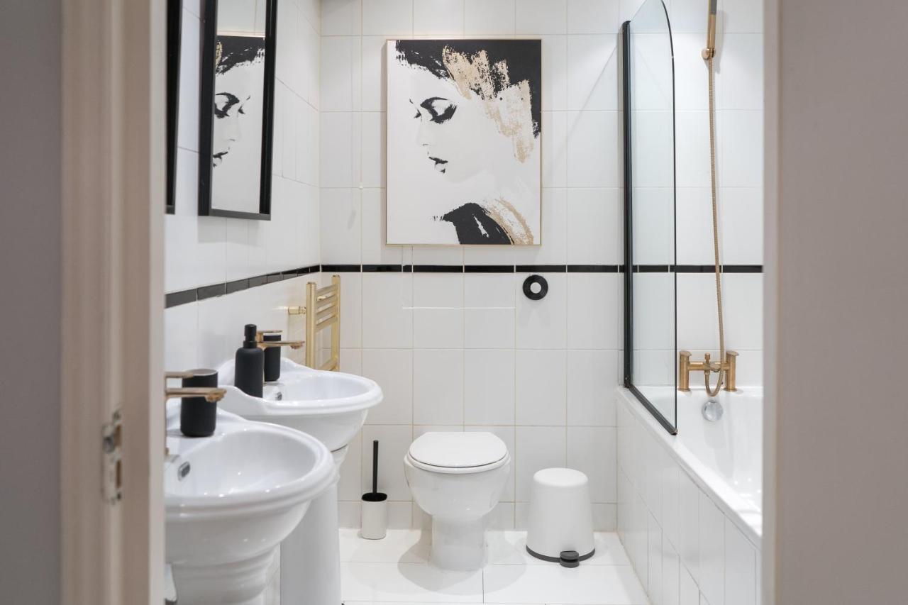 런던 Camden Luxury Flat With Private Patio 아파트 외부 사진